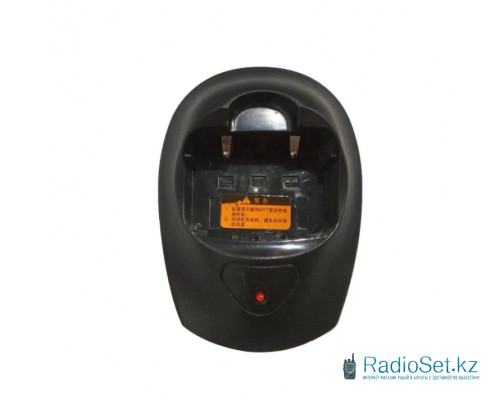 Зарядное устройство CH10L03 для рации Hyt TC500/ TC600 Зарядное устройство CH10L03 для рации Hyt TC500/ TC600